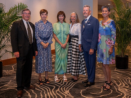 From left: Craig Brater, Stephanie Brater, Cyntha Simon Skjodt, Jane Jorgensen, Jay Jorgensen and A-Lan Reynolds.