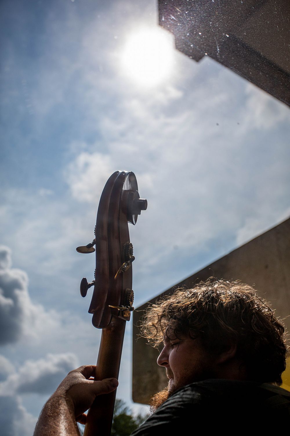 A student plays at Jacobs Bash during Welcome Week on Aug. 18.