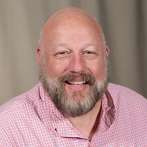 Mark Baer headshot
