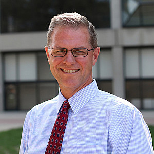 Jay Gladden headshot