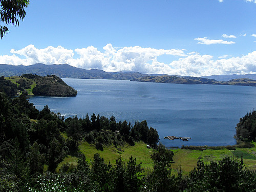 Lake Tota, Columbia