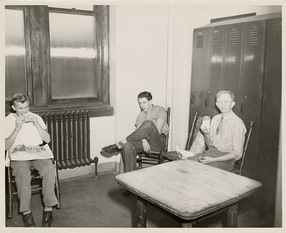 Workers at lunchtime December 1948