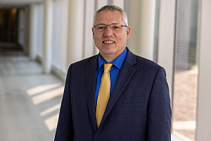 Tom Stucky portrait photo